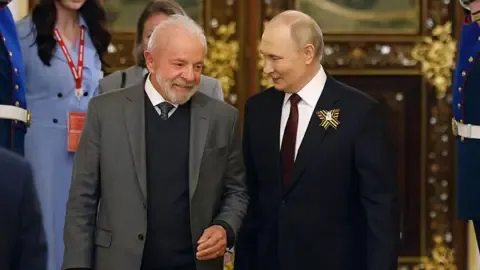 The Brazilian Leader Lula Declares He Has Zero Connection To Former US President Trump